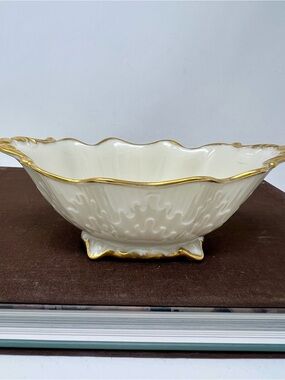 Vintage Lenox Lorelei collection footed candy/nut dish with 24K Gold Trim